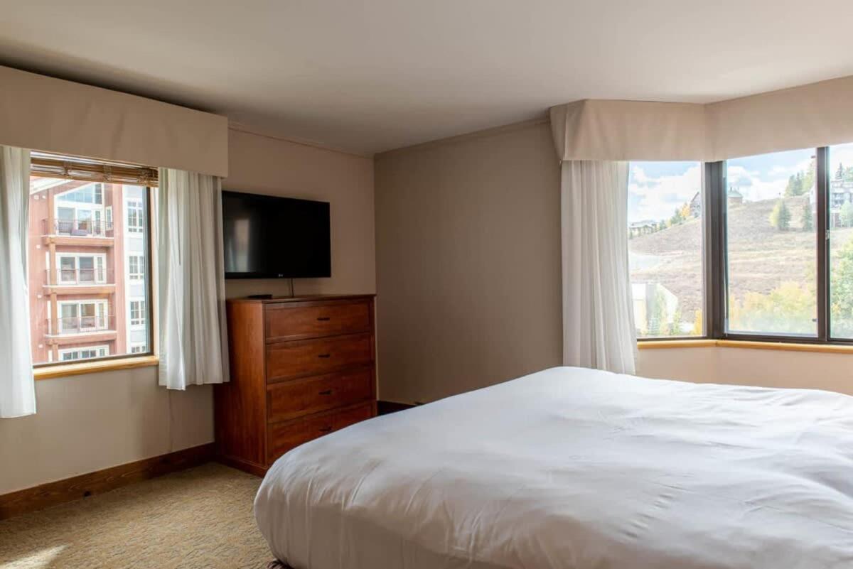 1Bd Suite 504 Perfect Location With Pool And Hot Tub Крестед-Бьютт Экстерьер фото